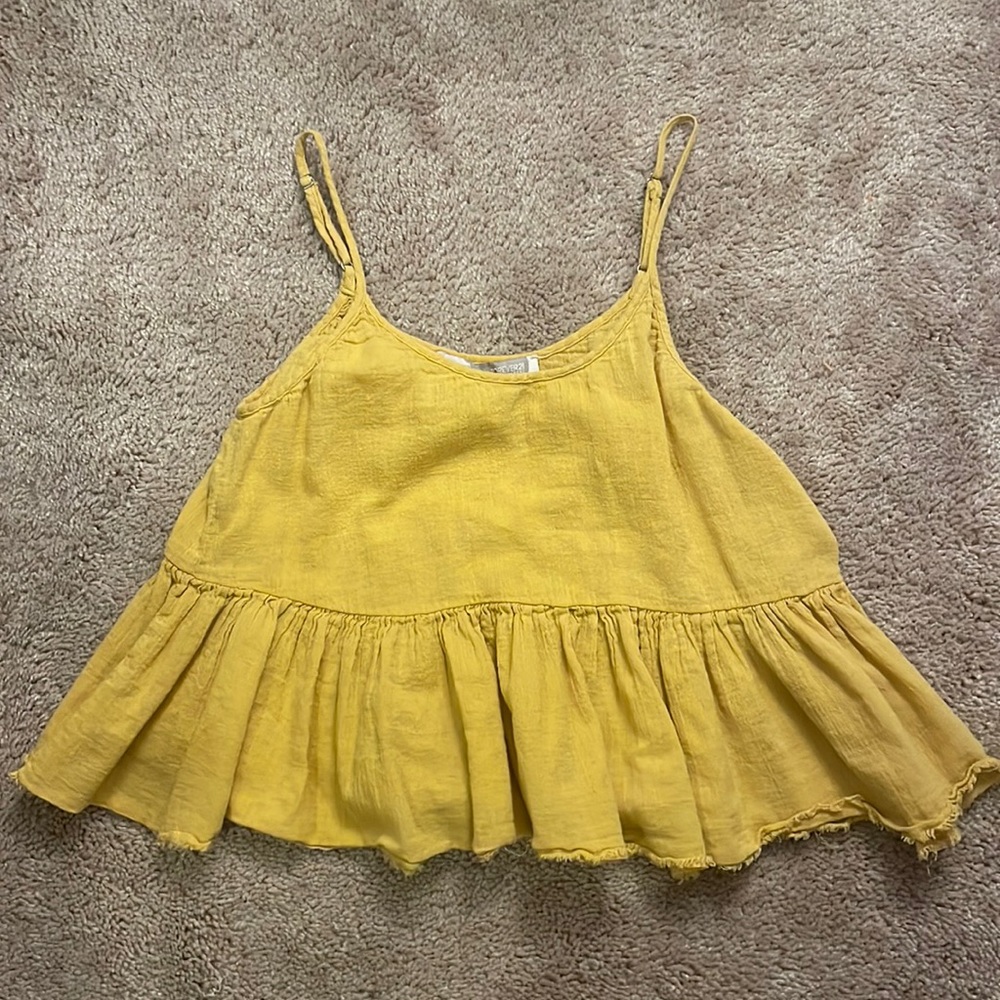 yellow flowey crop top